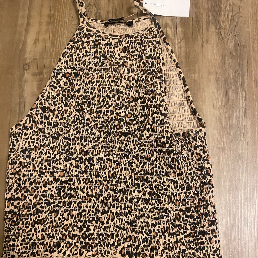 leopard halter top! ♥︎♥︎